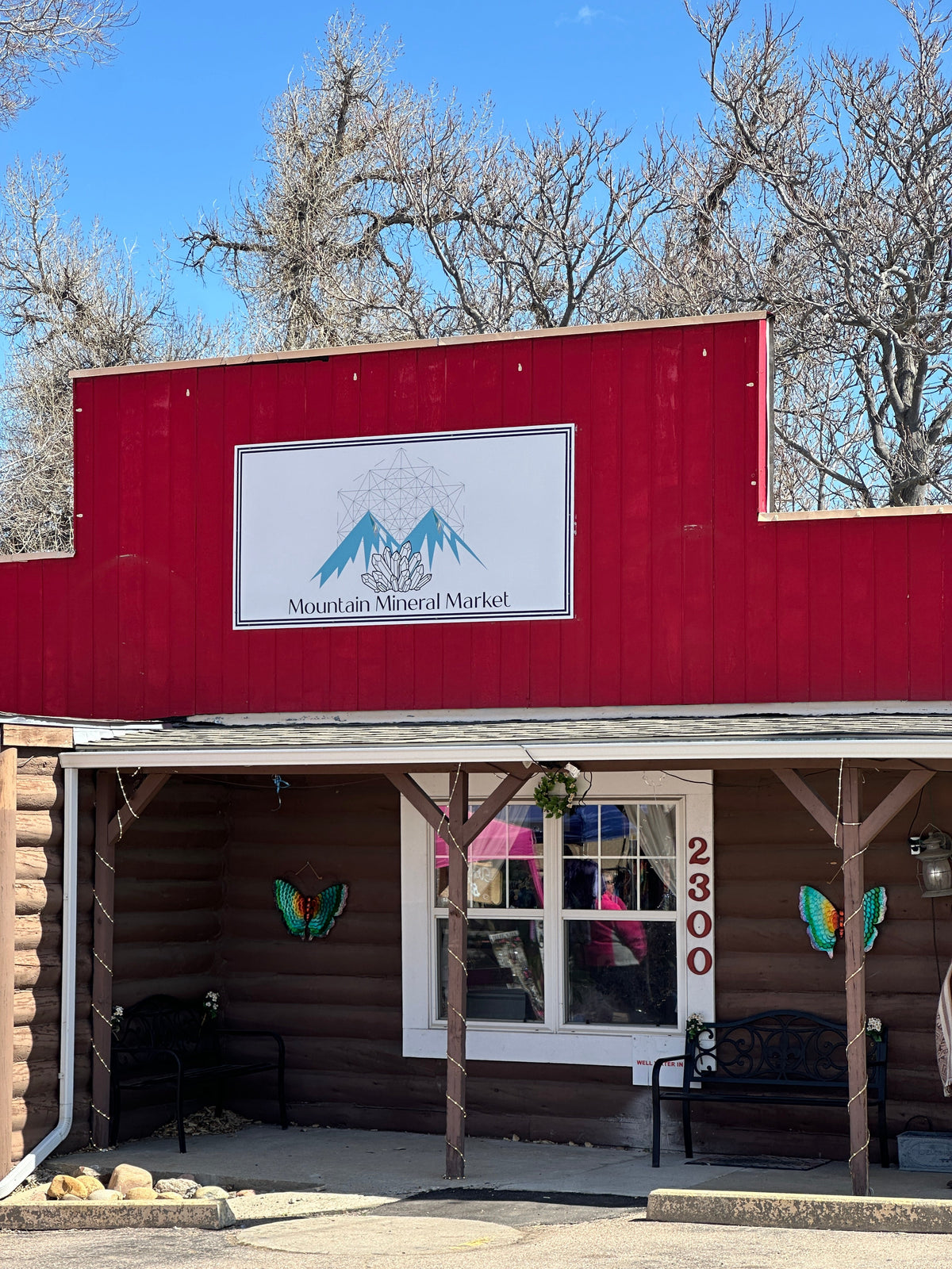 Mountain Mineral Market